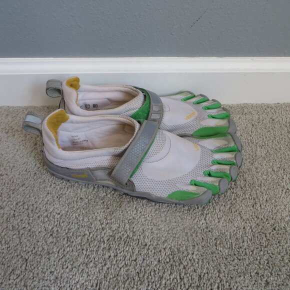 Vibram womens five fingers barefoot shoes w345 size 37/6.5/6 white/gray/green - Picture 2 of 11